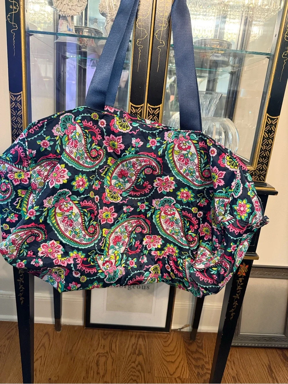 Vera Bradley stylish navy